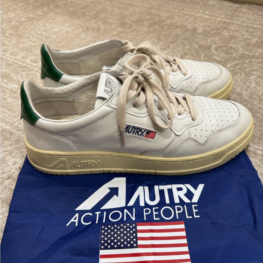 Autry Medalist size 45